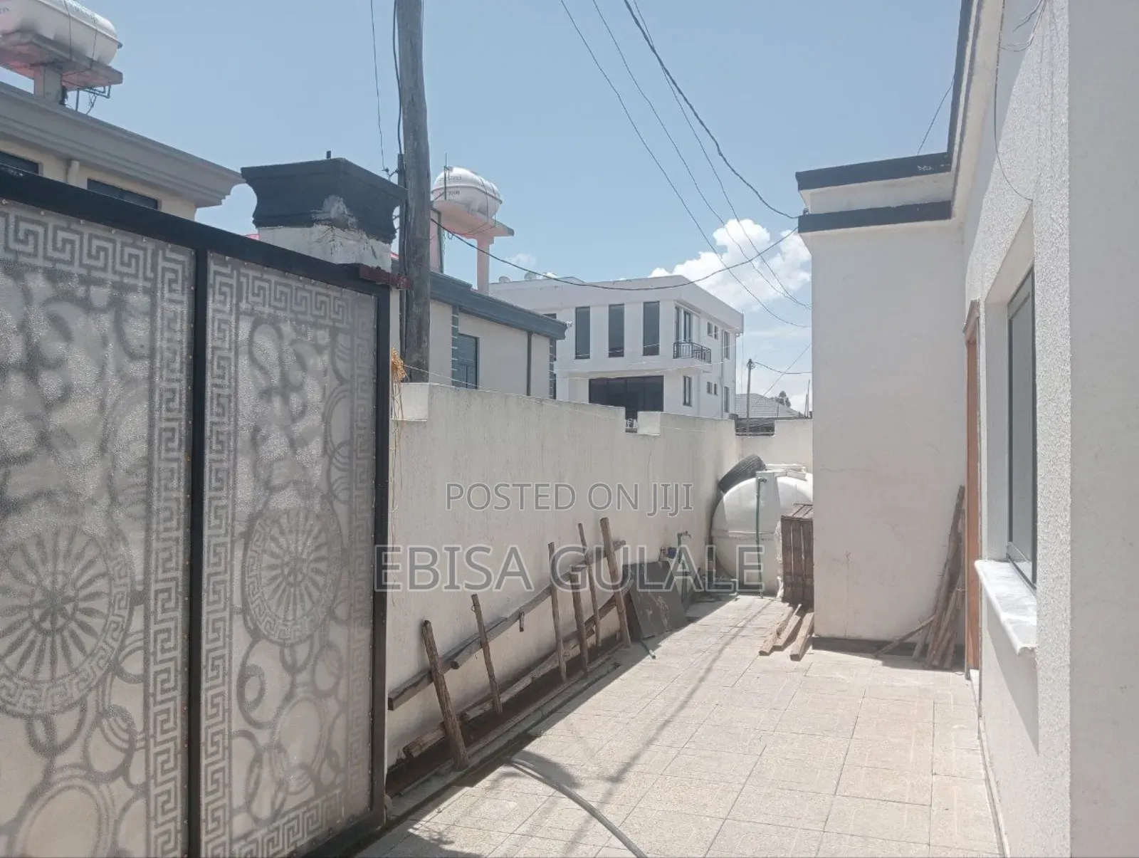 Furnished 4bdrm Farm House in Oromia-Finfinne for sale