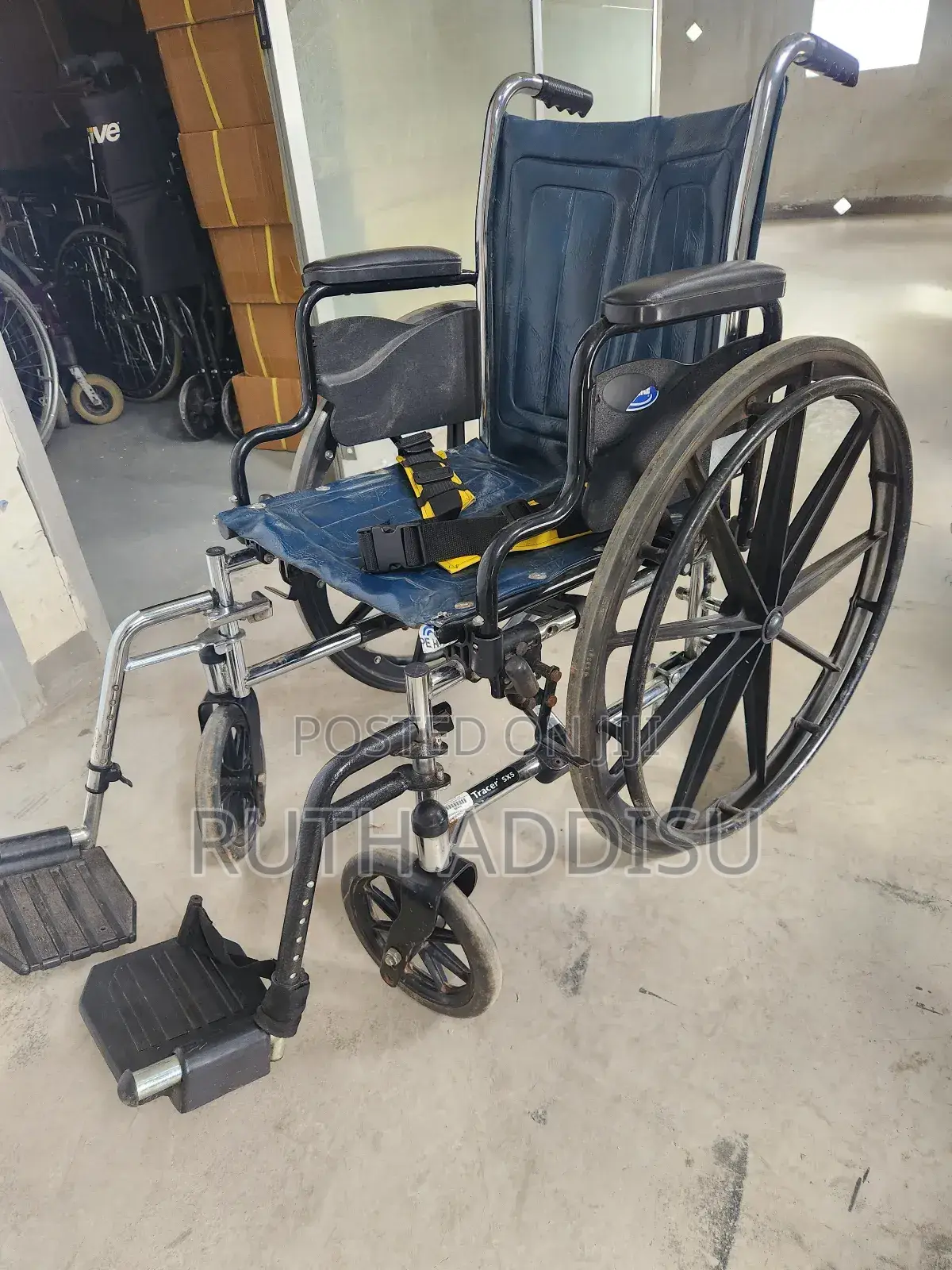Belted Wheelchair戴上wheelchair較高used Wheelchair者wheelchair惠東wheelchair