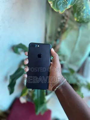 Apple iPhone 7 Plus 32 GB Black