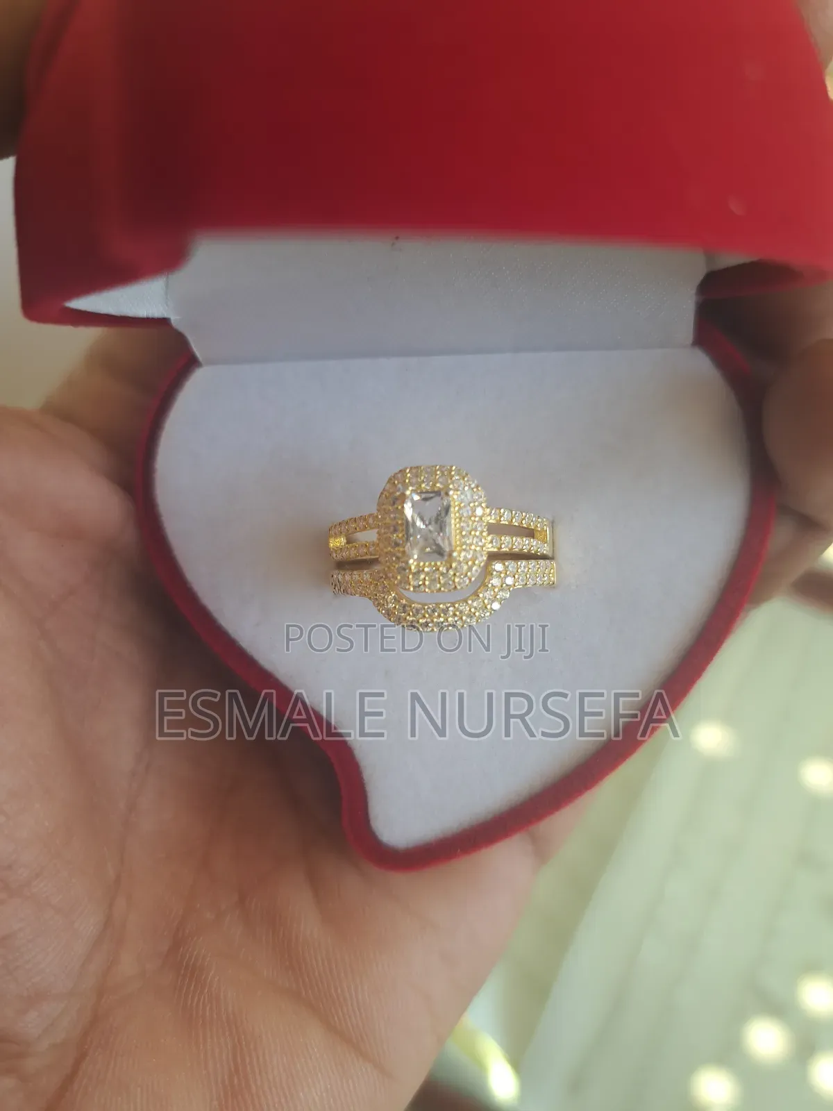 Ring Gold Colour