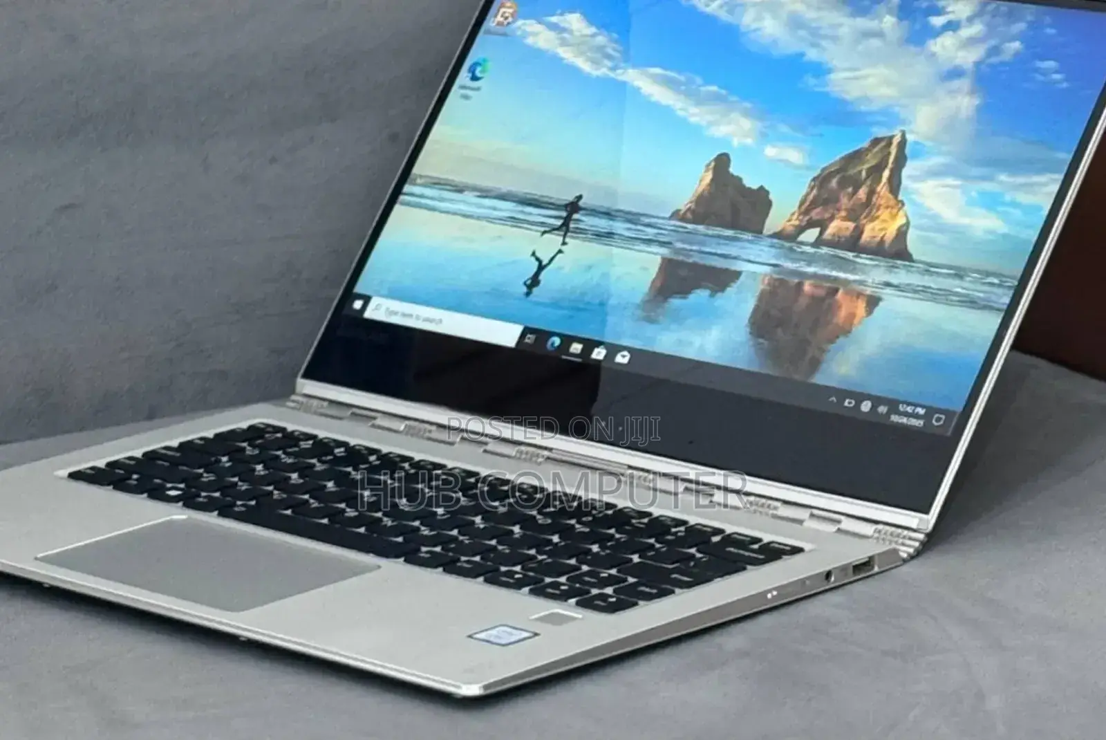 New Laptop Lenovo Yoga 910 8GB Intel Core I7 SSD 512GB