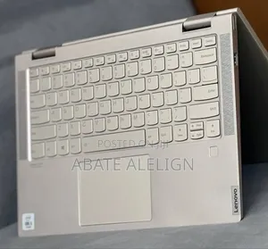 New Laptop Lenovo Yoga C740 8GB Intel Core I5 SSD 512GB