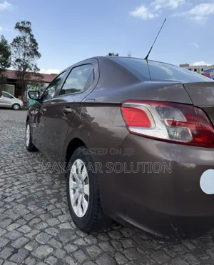 Peugeot 301 2014 Brown