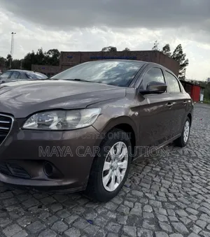 Peugeot 301 2014 Brown