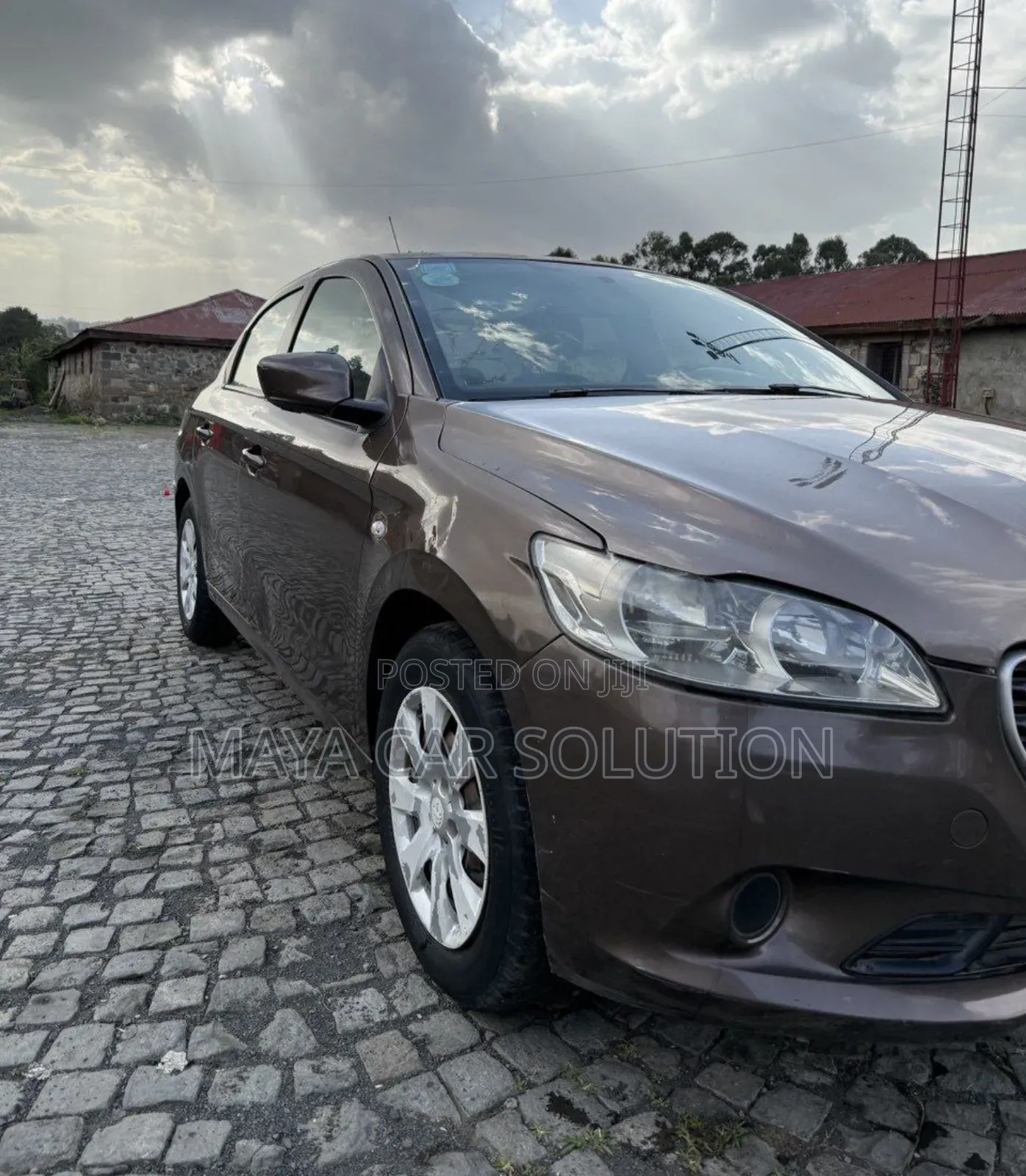 Peugeot 301 2014 Brown