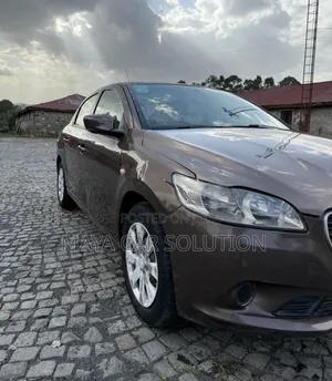 Peugeot 301 2014 Brown
