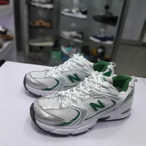 የቬትናም ጫማ የሴት 38