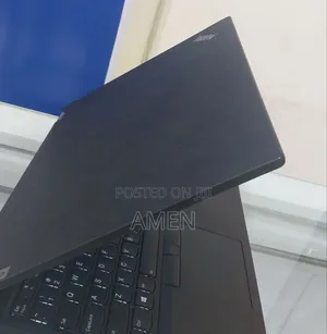 New Laptop Lenovo Thinkpad P15s 16GB Intel Core I7 SSD 256GB