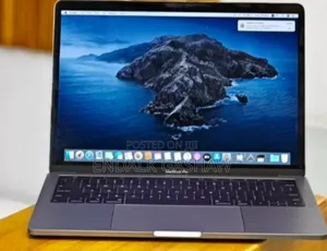 New Laptop Apple MacBook Pro 2019 16GB Intel Core I5 SSD 1T