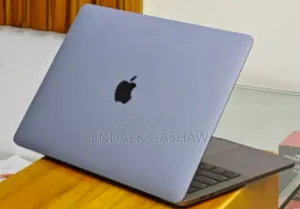 New Laptop Apple MacBook Pro 2019 16GB Intel Core I5 SSD 1T