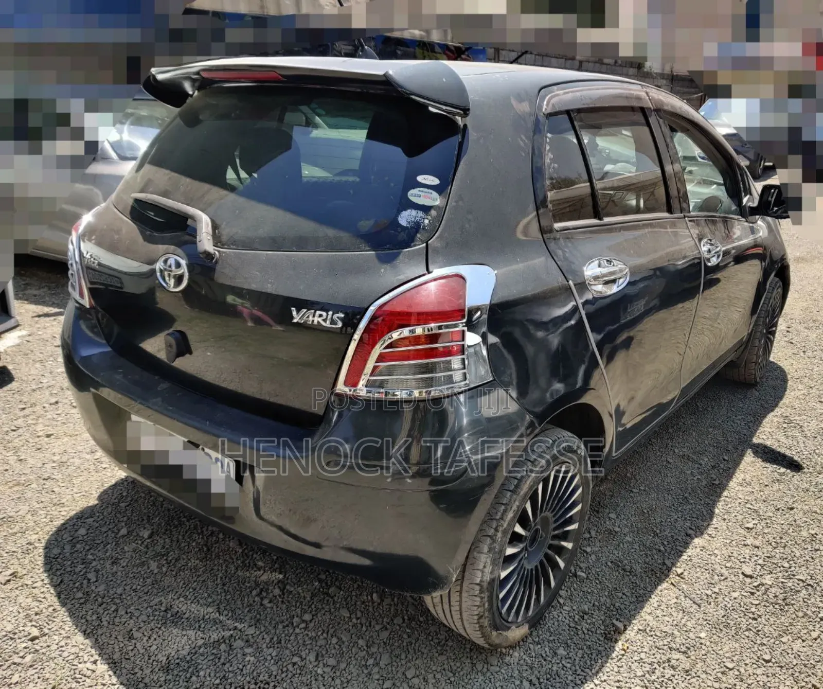Toyota Yaris 2010 Black