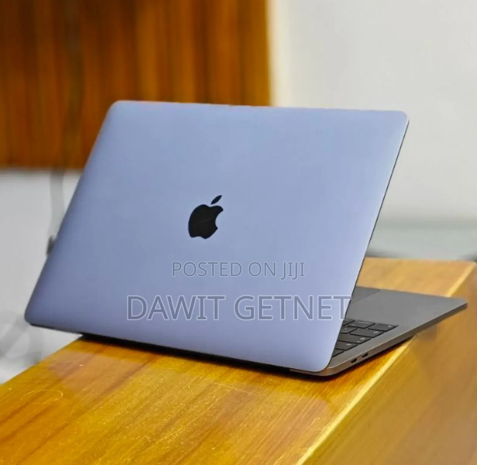 New Laptop Apple MacBook Pro 2019 16GB Intel Core I5 SSD 512GB