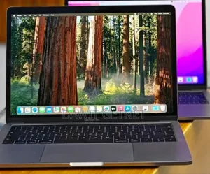 New Laptop Apple MacBook Pro 2019 16GB Intel Core I5 SSD 512GB