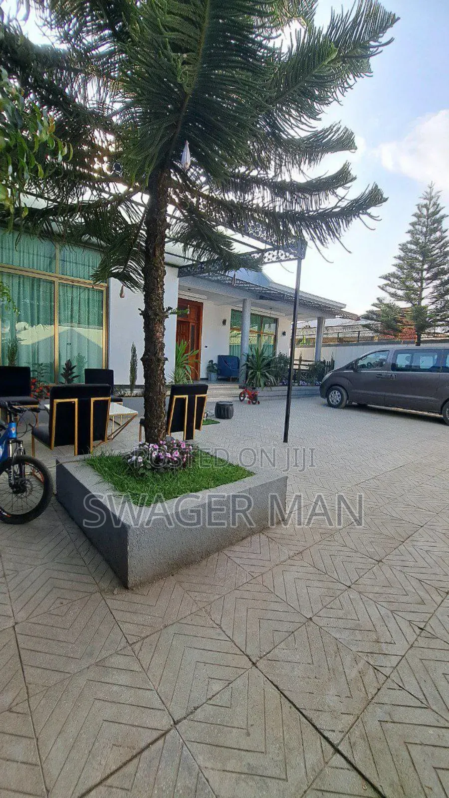 Furnished 6bdrm Villa in Tafo Sheger, Yeka for sale