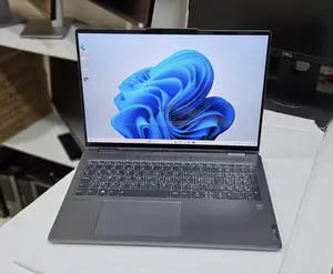 Photo - New Laptop Lenovo Yoga 7i 16GB Intel Core I7 SSD 512GB