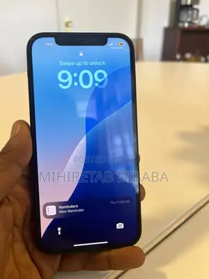 Photo - Apple iPhone 12 128 GB Black