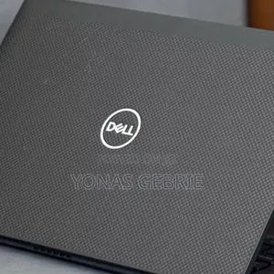 Photo - New Laptop Dell 16GB Intel Core I5 SSD 256GB