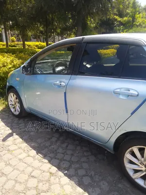 Toyota Yaris 2006 Blue