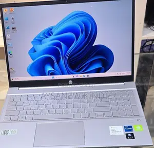 New Laptop HP Pavilion Gaming 15 2019 16GB Intel Core I5 SSD 1T