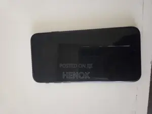 Apple iPhone SE (2020) 128 GB Black