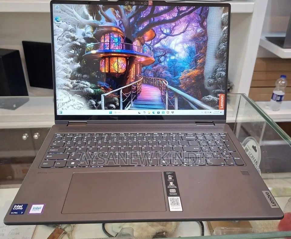 New Laptop Lenovo Yoga 7i 16GB Intel Core Ultra 7 SSD 1T