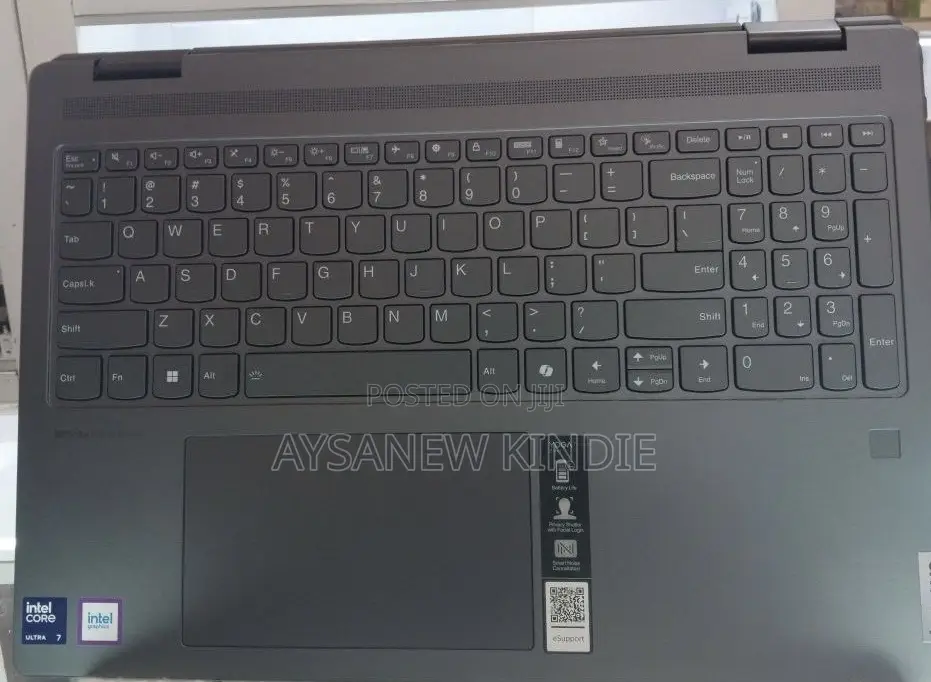 New Laptop Lenovo Yoga 7i 16GB Intel Core Ultra 7 SSD 1T