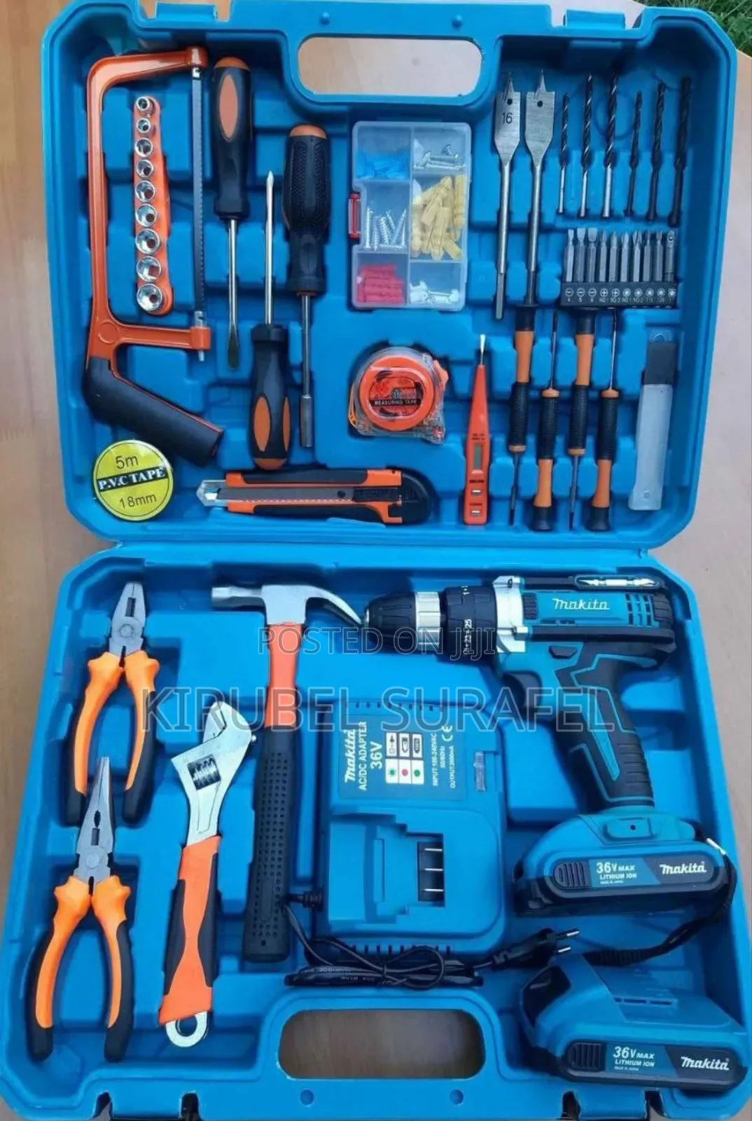 Rechargeable Drill With Full Accessoires