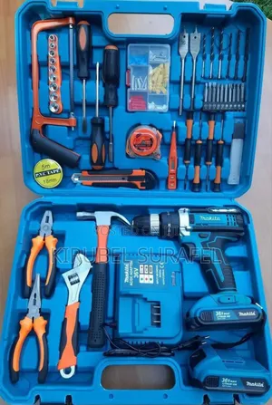 Photo - Rechargeable Drill With Full Accessoires