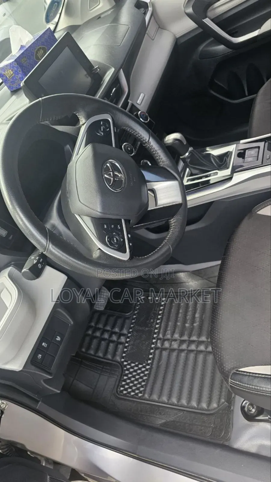 Toyota Veloz 1.5 CVT FWD 2023 Gray