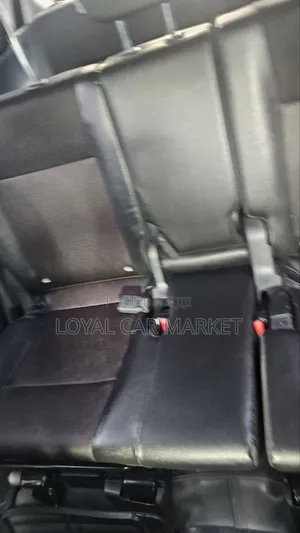 Toyota Veloz 1.5 CVT FWD 2023 Gray