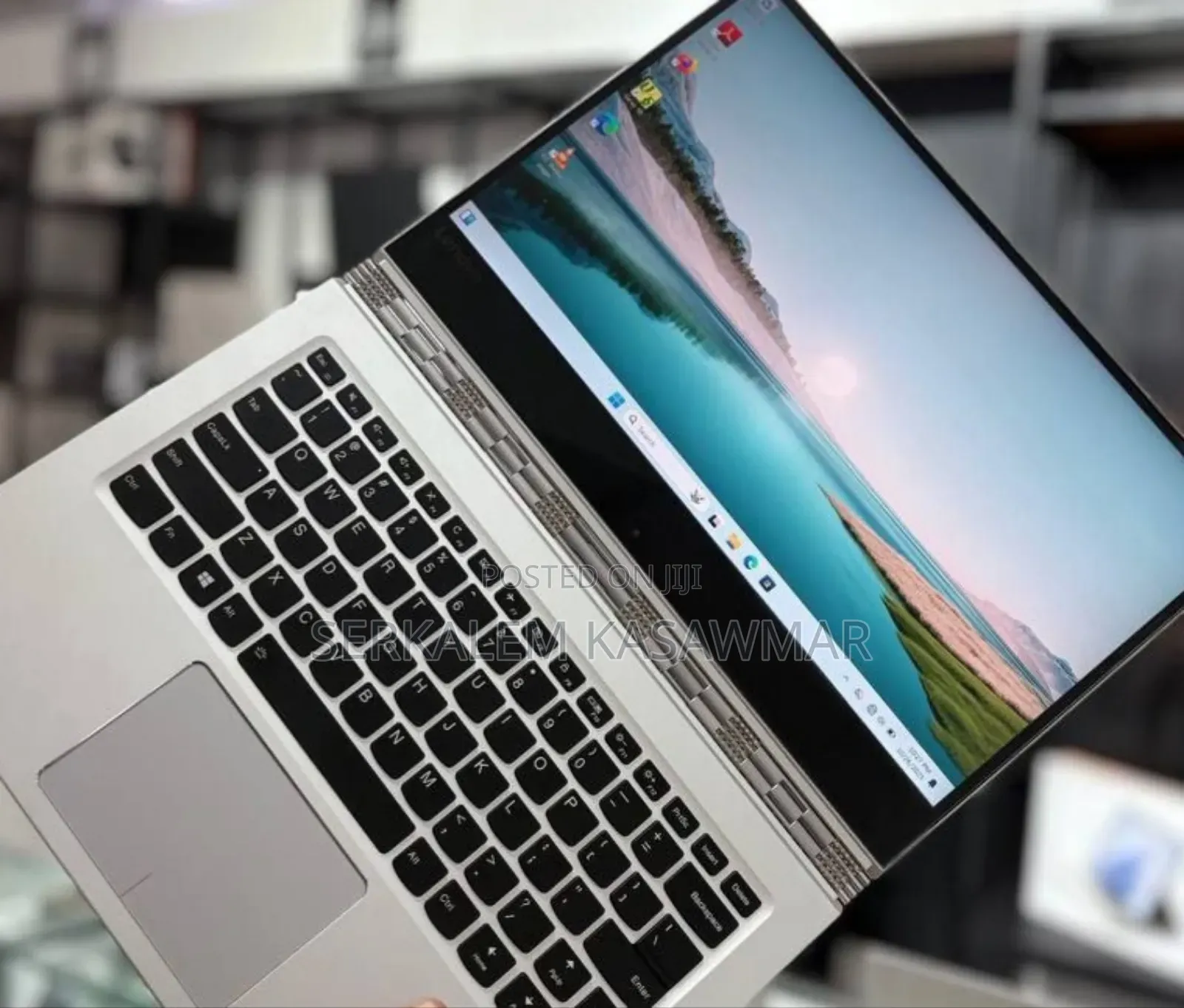 New Laptop Lenovo Yoga 910 8GB Intel Core I7 SSD 512GB