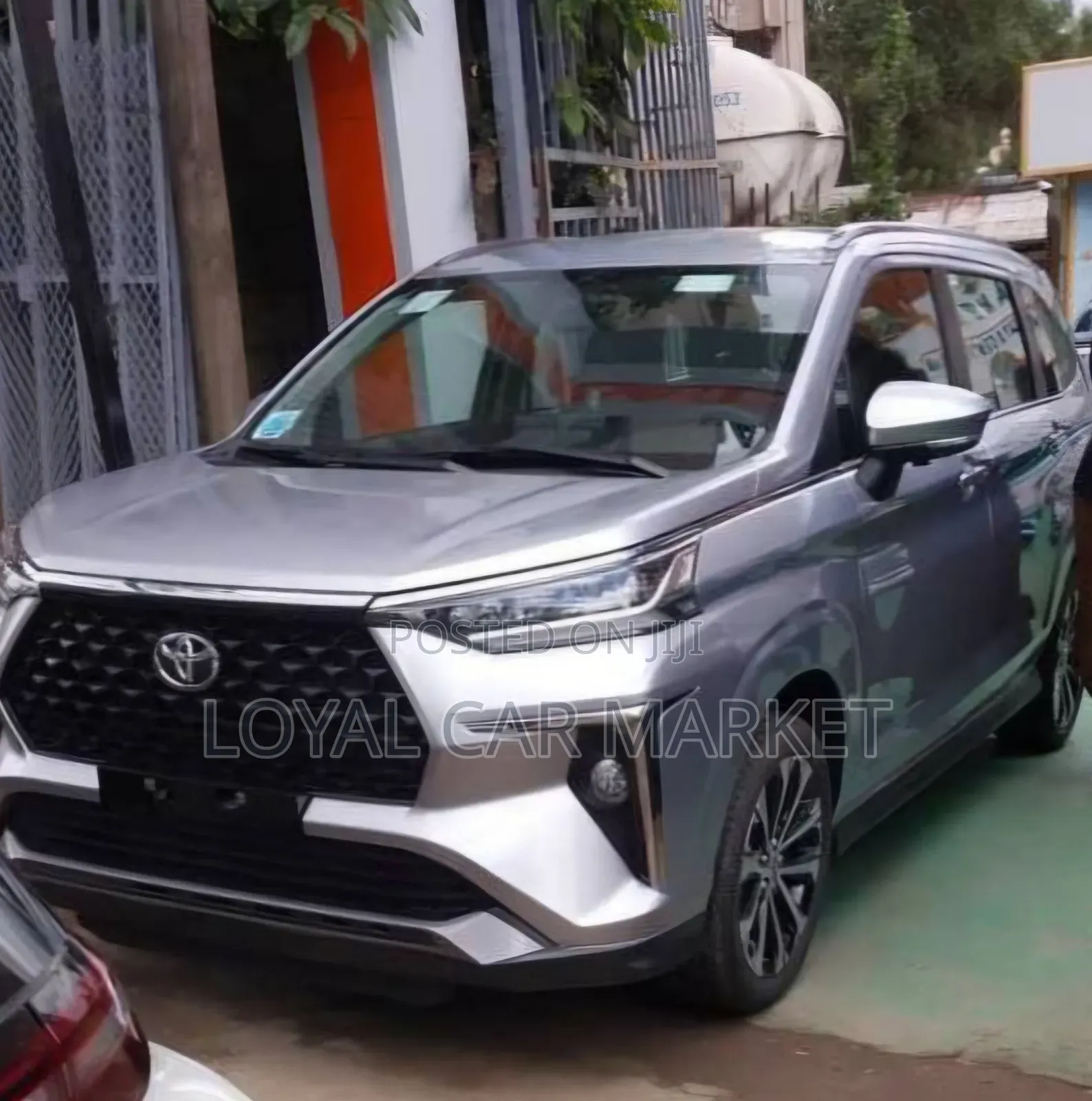 Toyota Veloz 1.5 CVT FWD 2023 Gray