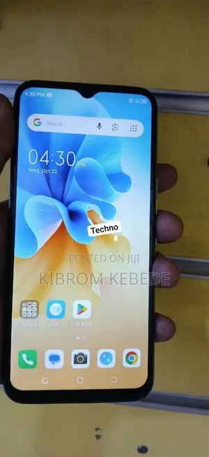 Photo - Tecno Spark 7 32 GB Gray