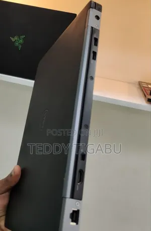 New Laptop Dell 8GB Intel Core I5 SSD 256GB