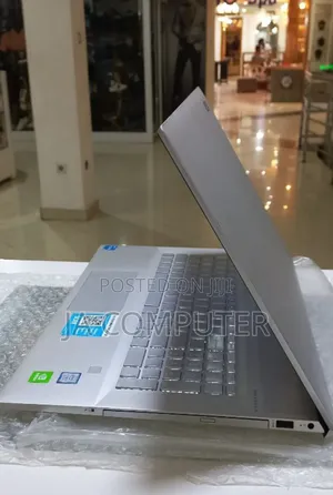 New Laptop HP Envy 14 16GB Intel Core I7 SSD 512GB