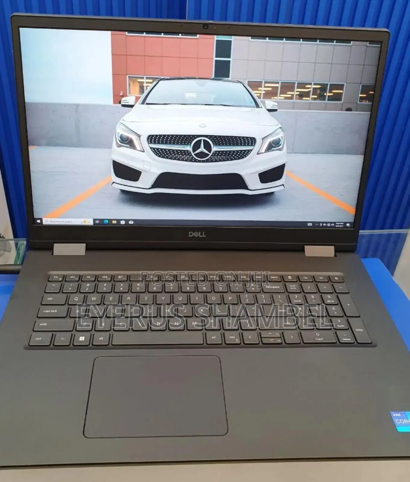 New Laptop Dell Precision 7780 32GB Intel Core I7 SSD 1T