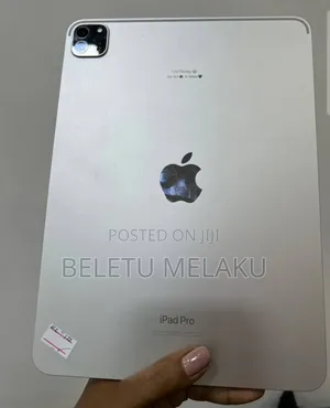 Photo - New Apple iPad Pro 128 GB Gray