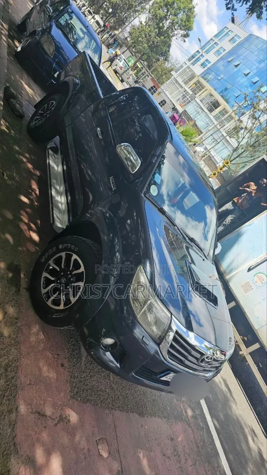 Toyota Hilux SR 4x4 2015 Blue