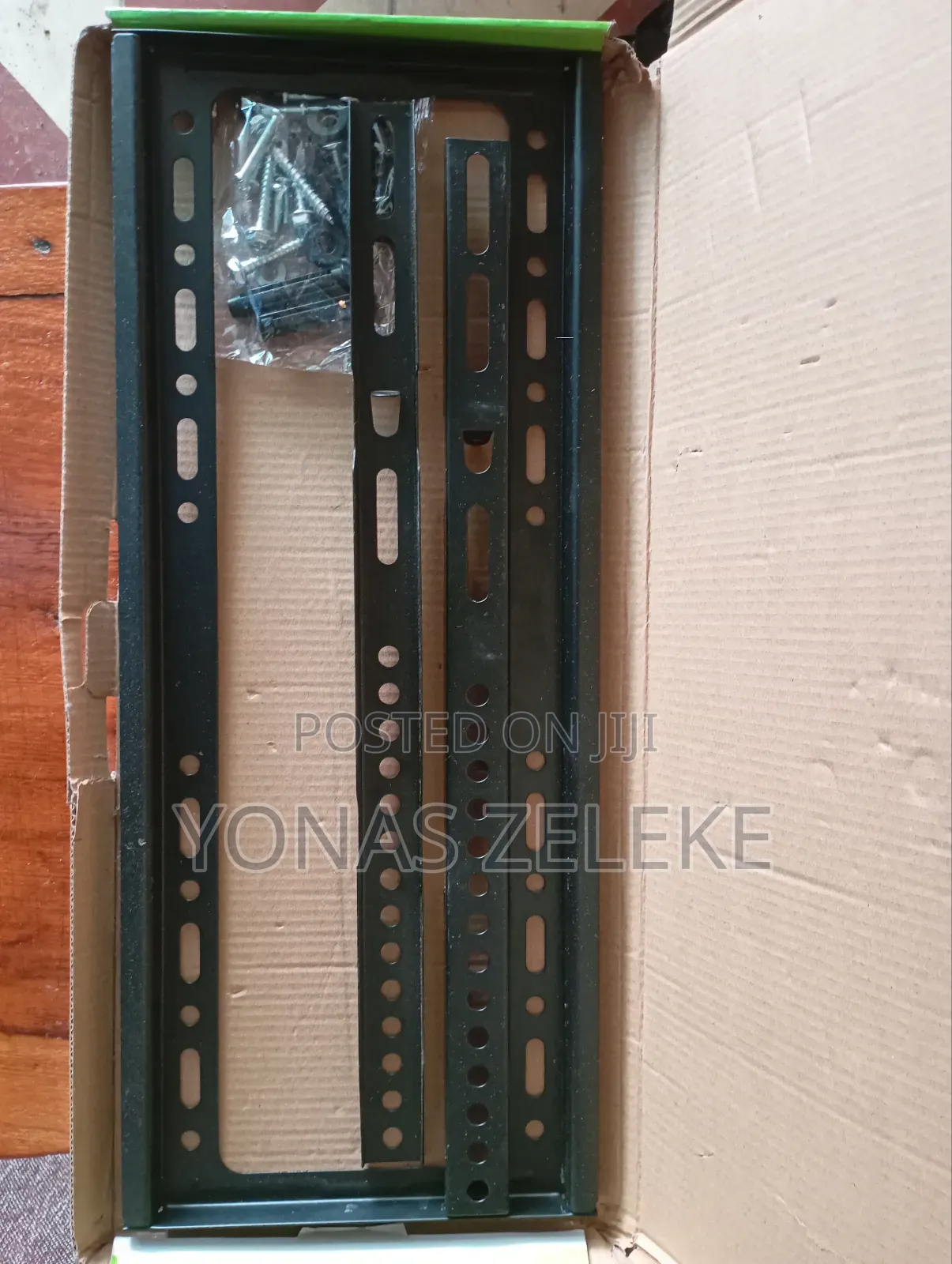 Flat Panel Tv Wall Mount ቲቪ መስቀያ