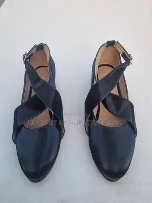 Women's Mary Jane-Style Pumps