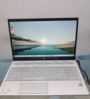 Photo - New Laptop HP Pavilion 15 16GB Intel Core I5 SSD 512GB
