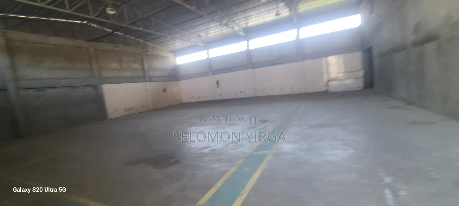 የሚከራይ መጋዘን ጃክሮስ