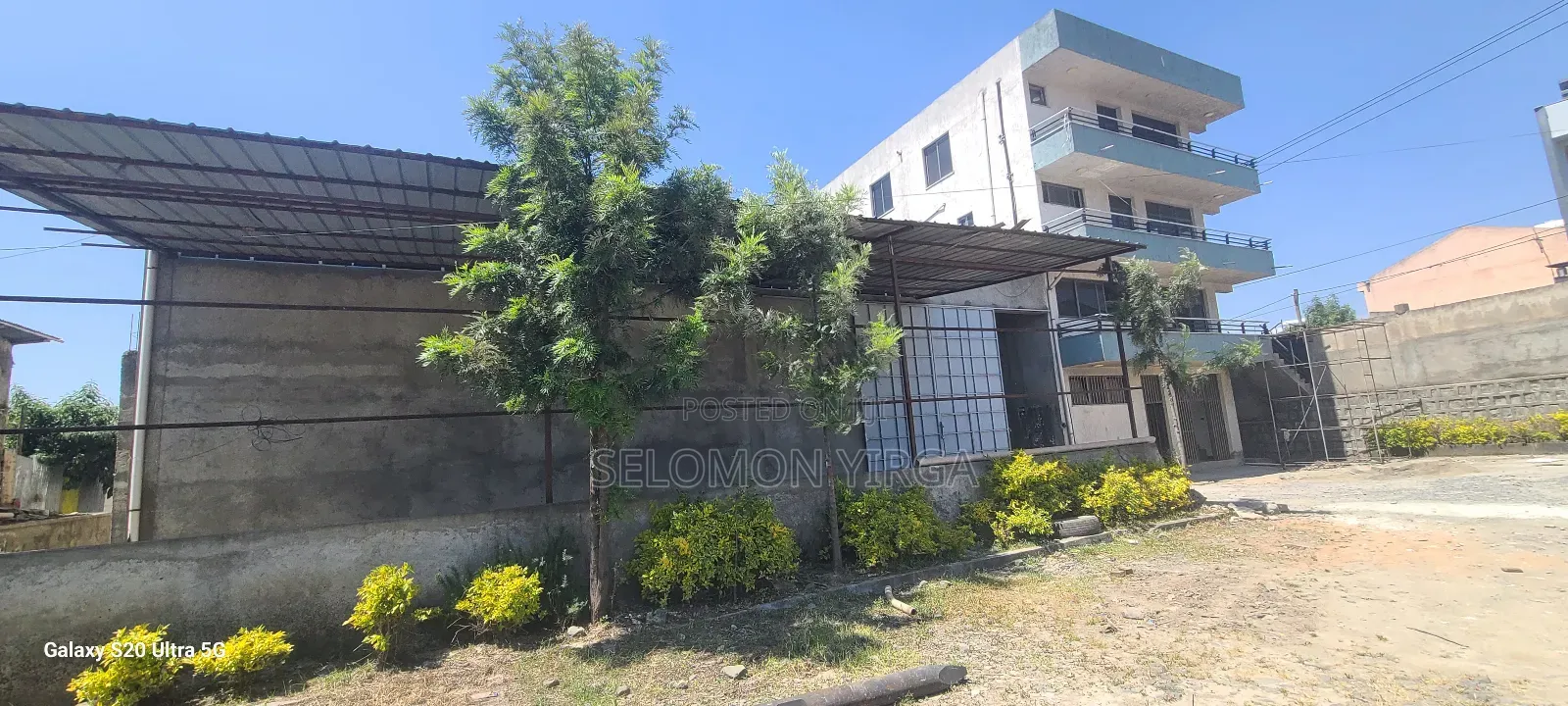 የሚከራይ መጋዘን ጃክሮስ