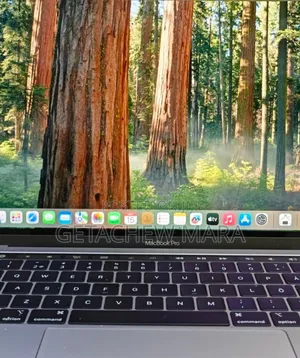 New Laptop Apple MacBook Pro 2019 16GB Intel Core I5 SSD 512GB