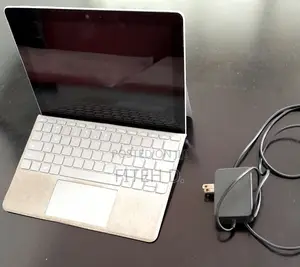 Photo - Laptop Microsoft Surface 2GB Intel Pentium SSD 32GB