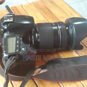 Photo - Canon 60d Camera