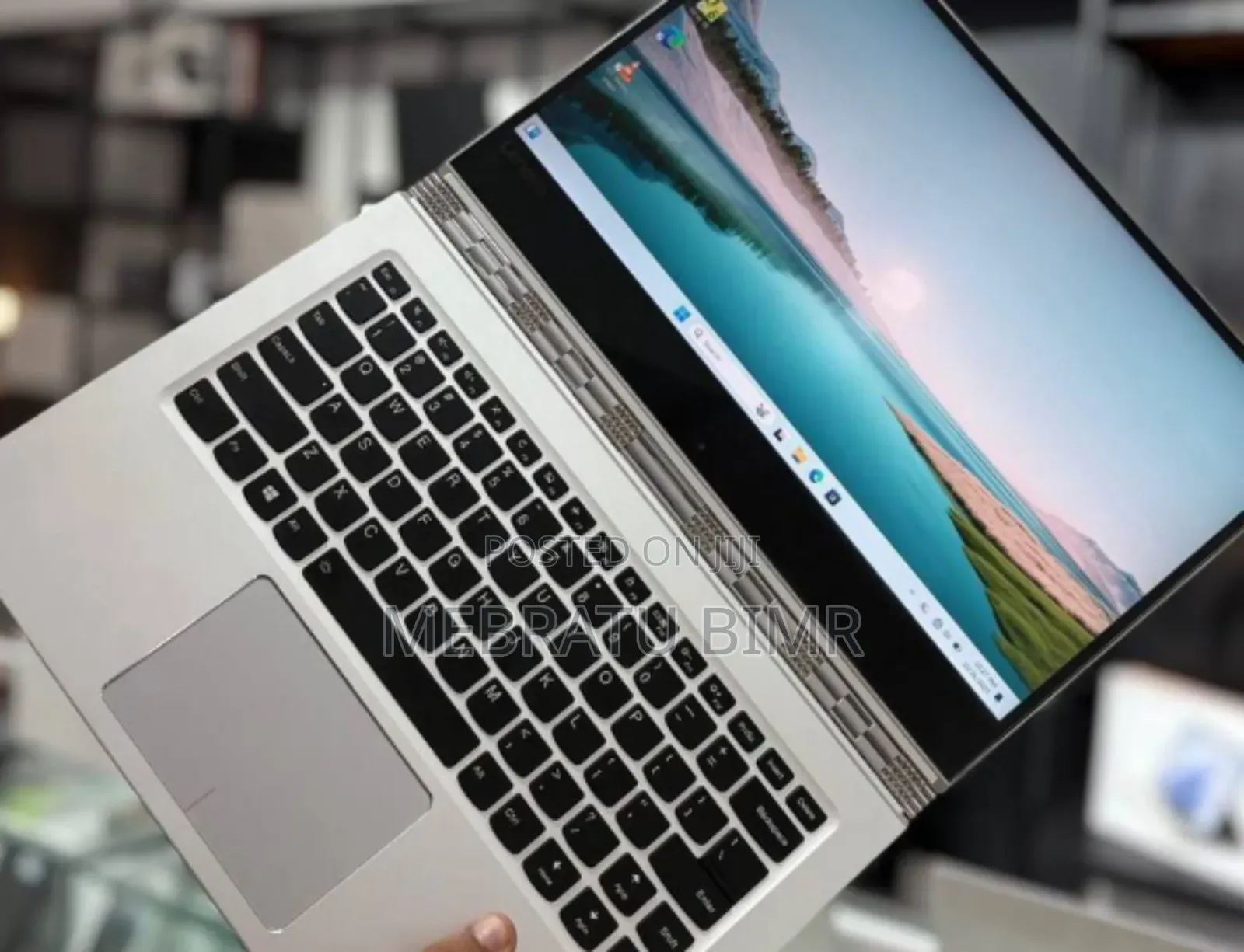 New Laptop Lenovo Yoga 910 8GB Intel Core I7 SSD 512GB