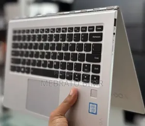 New Laptop Lenovo Yoga 910 8GB Intel Core I7 SSD 512GB
