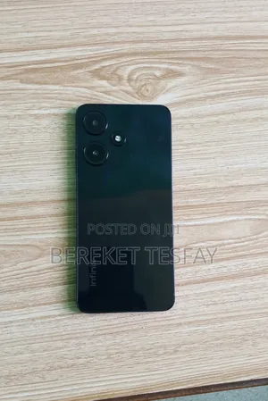 Photo - Infinix Hot 30i 128 GB Black