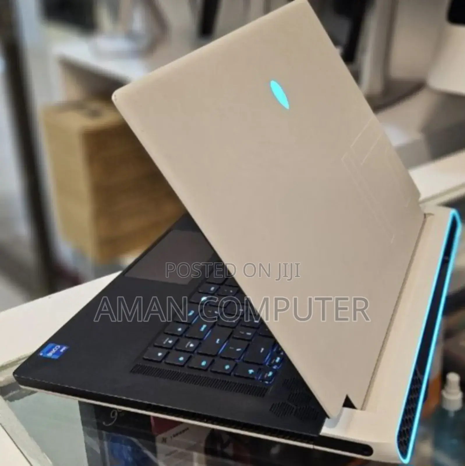 New Laptop Alienware M17x R2 32GB Intel Core I7 SSD 512GB